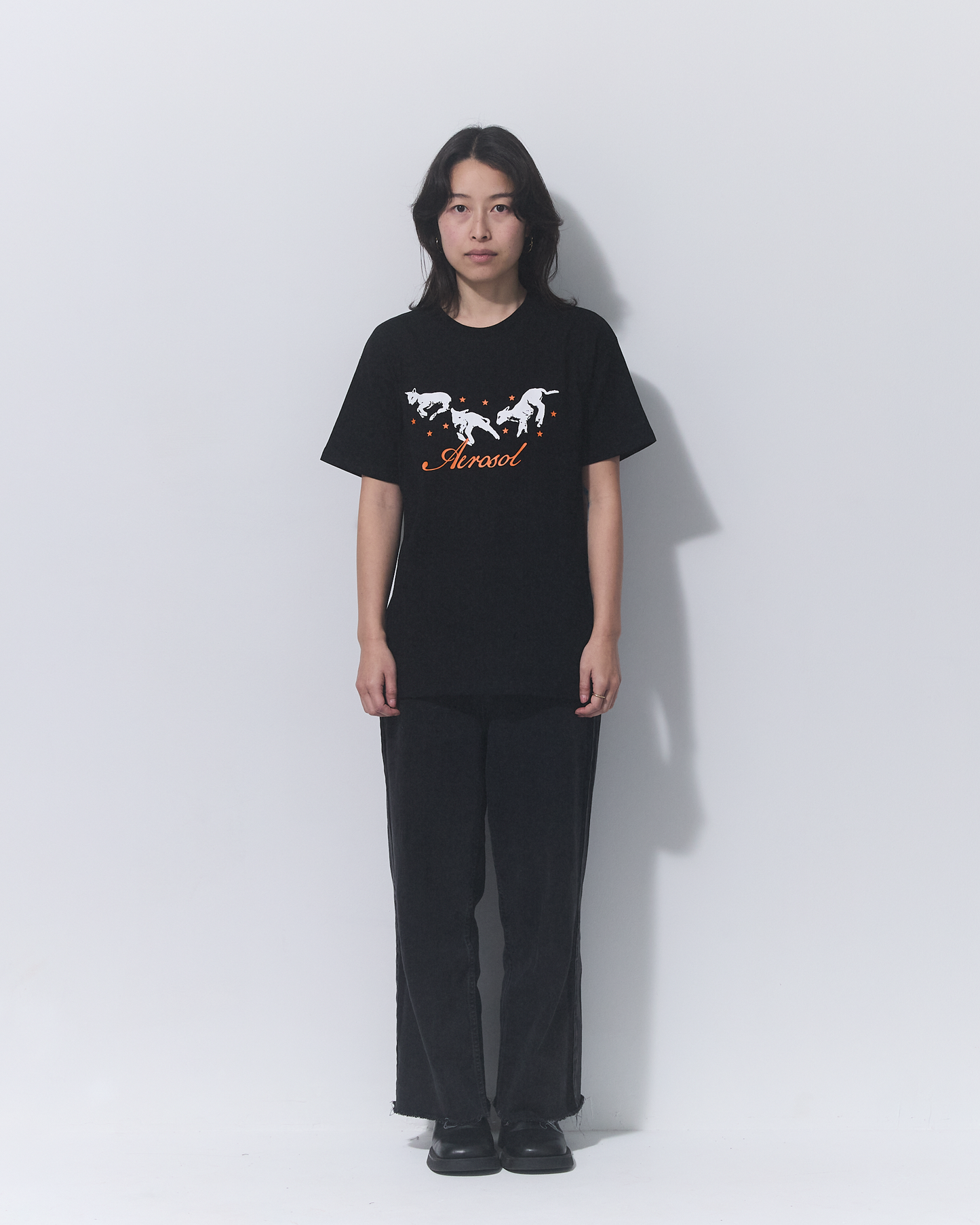 FROLIC TEE BLACK