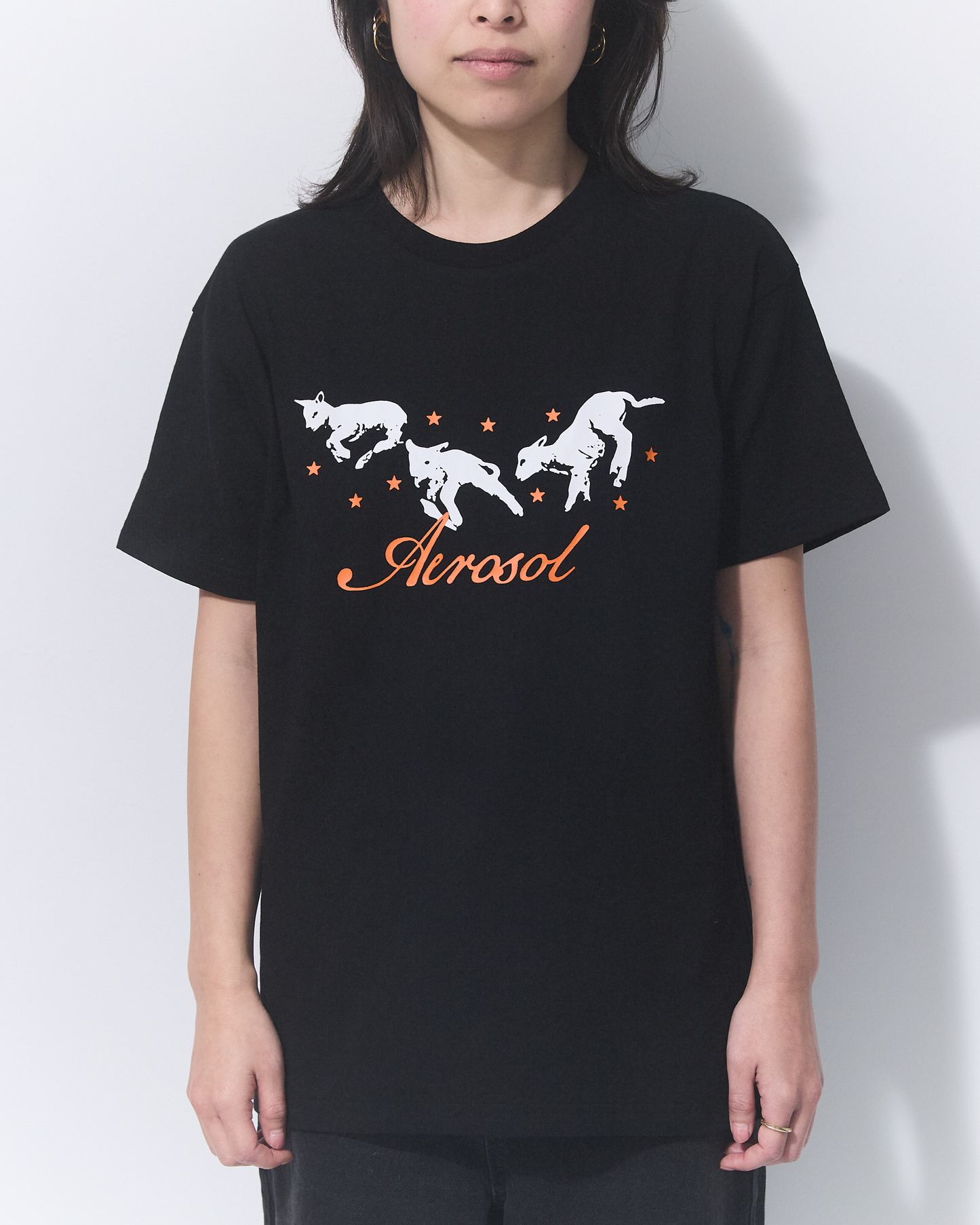 FROLIC TEE BLACK